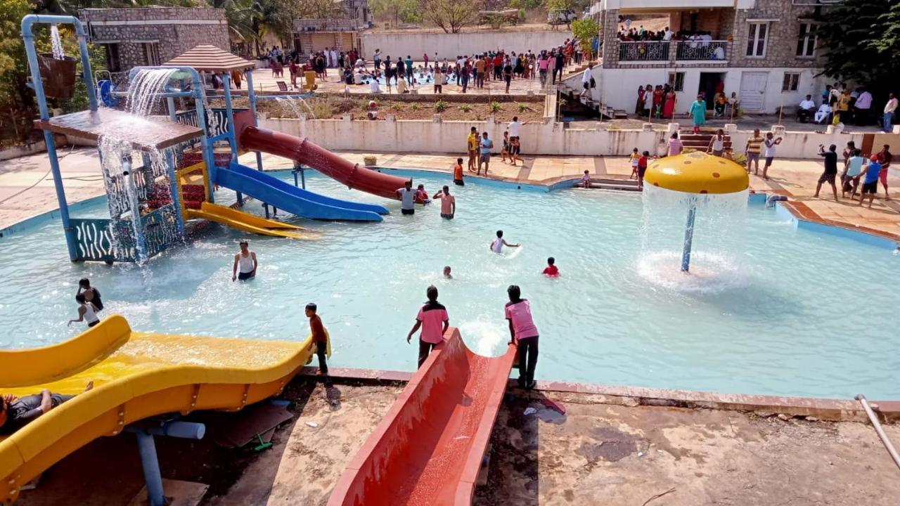 Bāgalkot Kanthi Resorts Badami מראה חיצוני תמונה